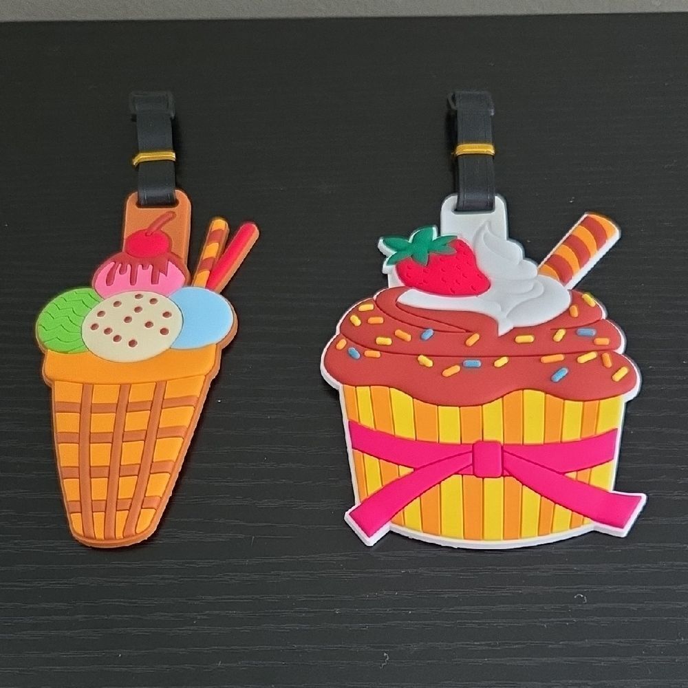 NWOT Fun Luggage Tags